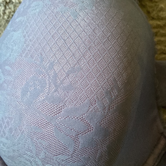 38B lightweight padded bra lilac - Picture 2 of 3